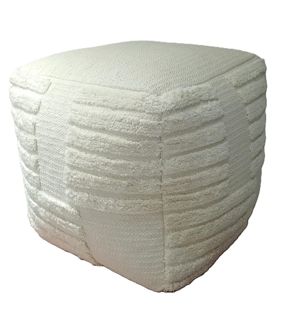 Puff medak medida 45x45cm color beige