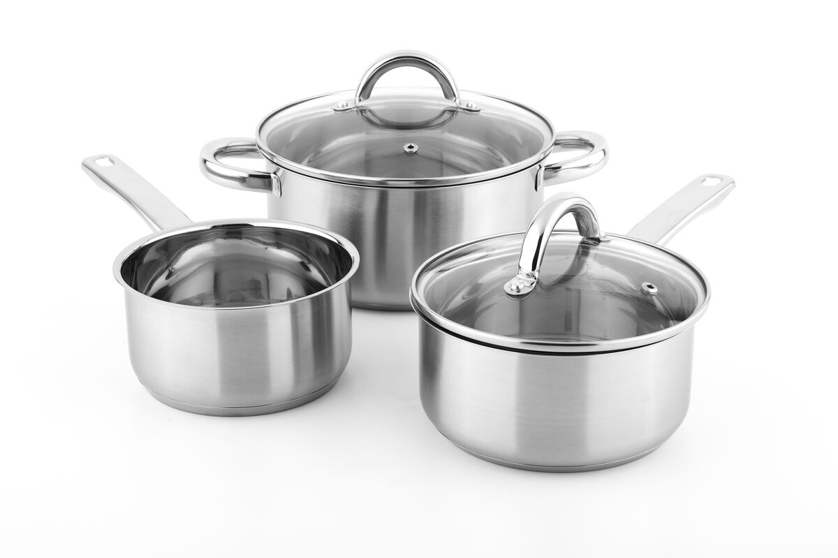 Bateria de cocina silver 5 piezas marca CONFORAMA