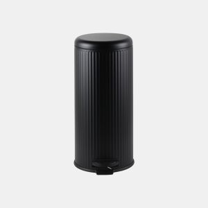 Caixote do lixo KAI BLACK 30 litros marca CONFORAMA