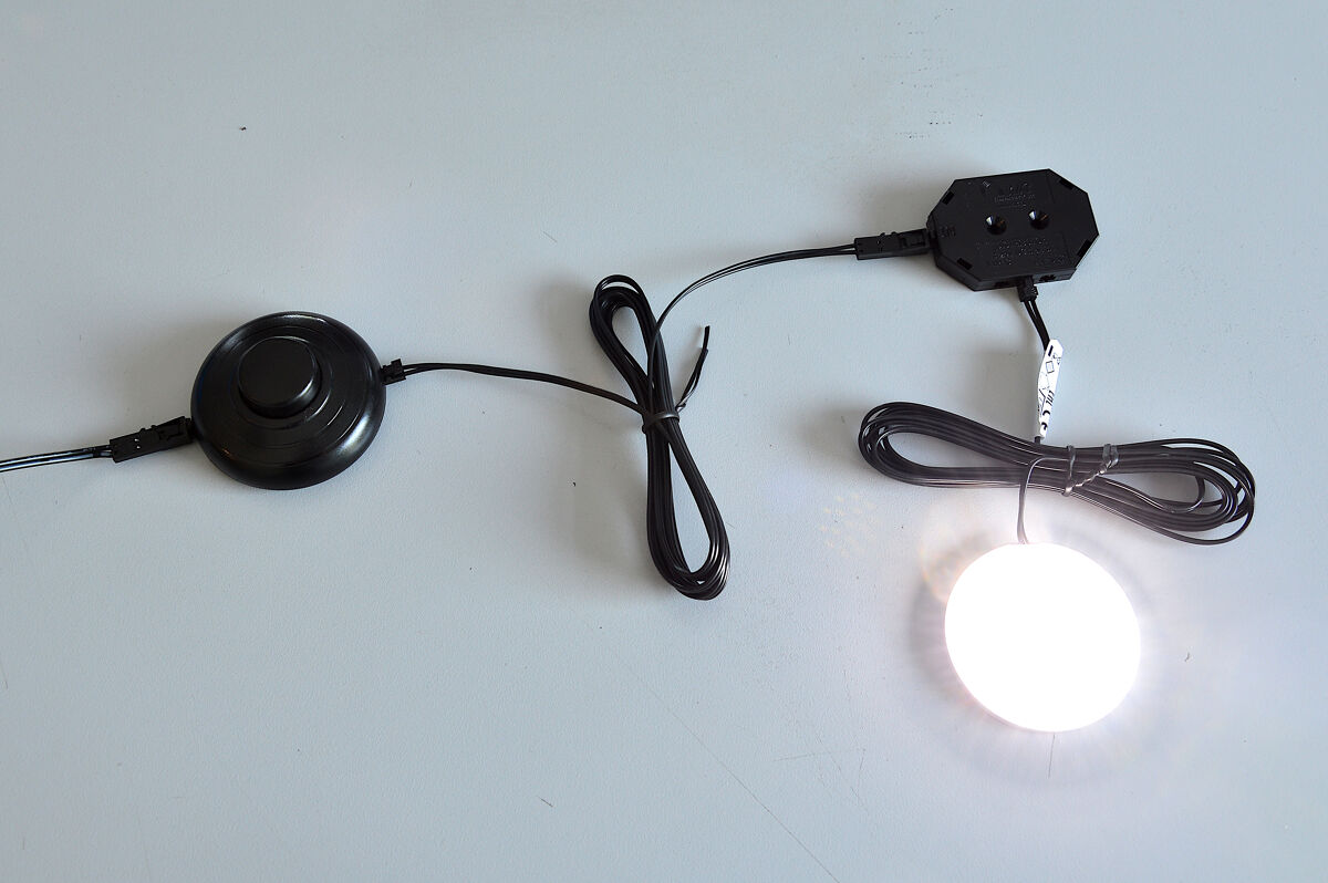 Luz opcional para vitrinas PALMA