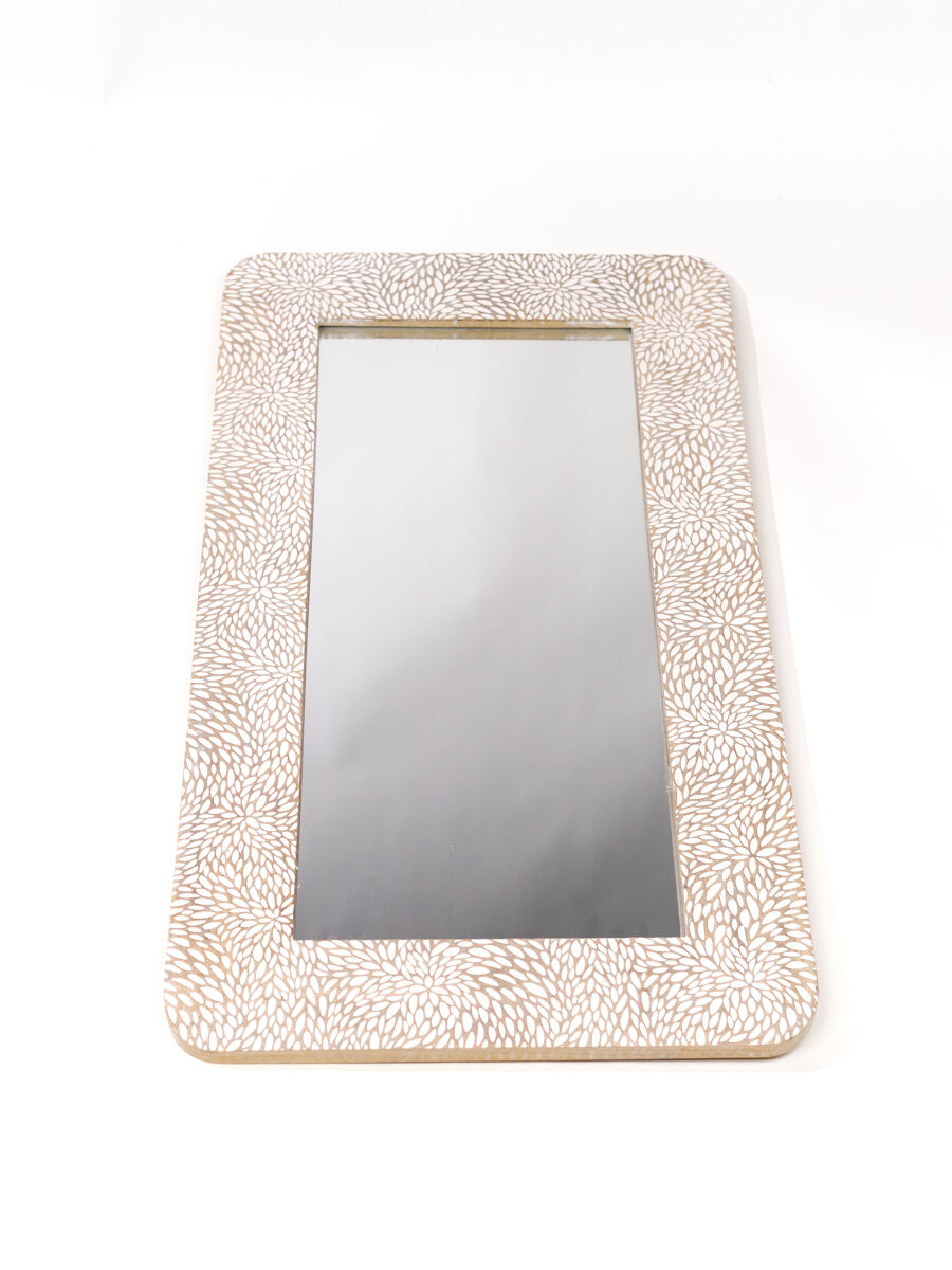 Espejo decorativo MANGO 91x51x2,5cm