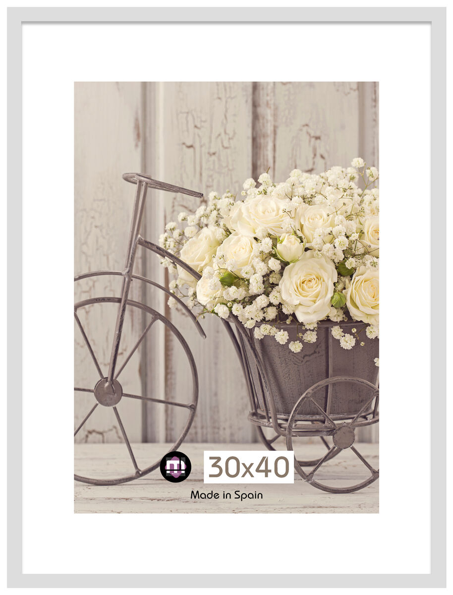 Marco PIRAMIDE 30x40m marca MARCOMUEBLE 