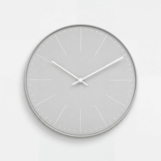 Relógio de parede FIRST 25cm de diâmetro marca CONFORAMA Relógio de parede FIRST 25cm de diâmetro marca CONFORAMA