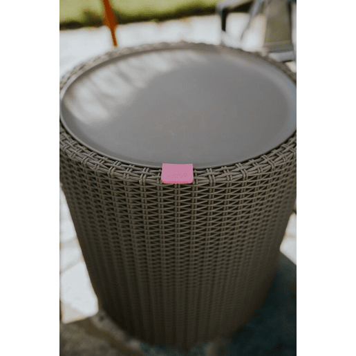 Geladeira de jardim COOL STOOL cor castanho.