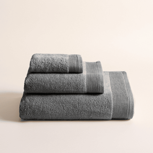 Toalha ZAIRA em algodão felpudo americano 70x140cm cinza aço