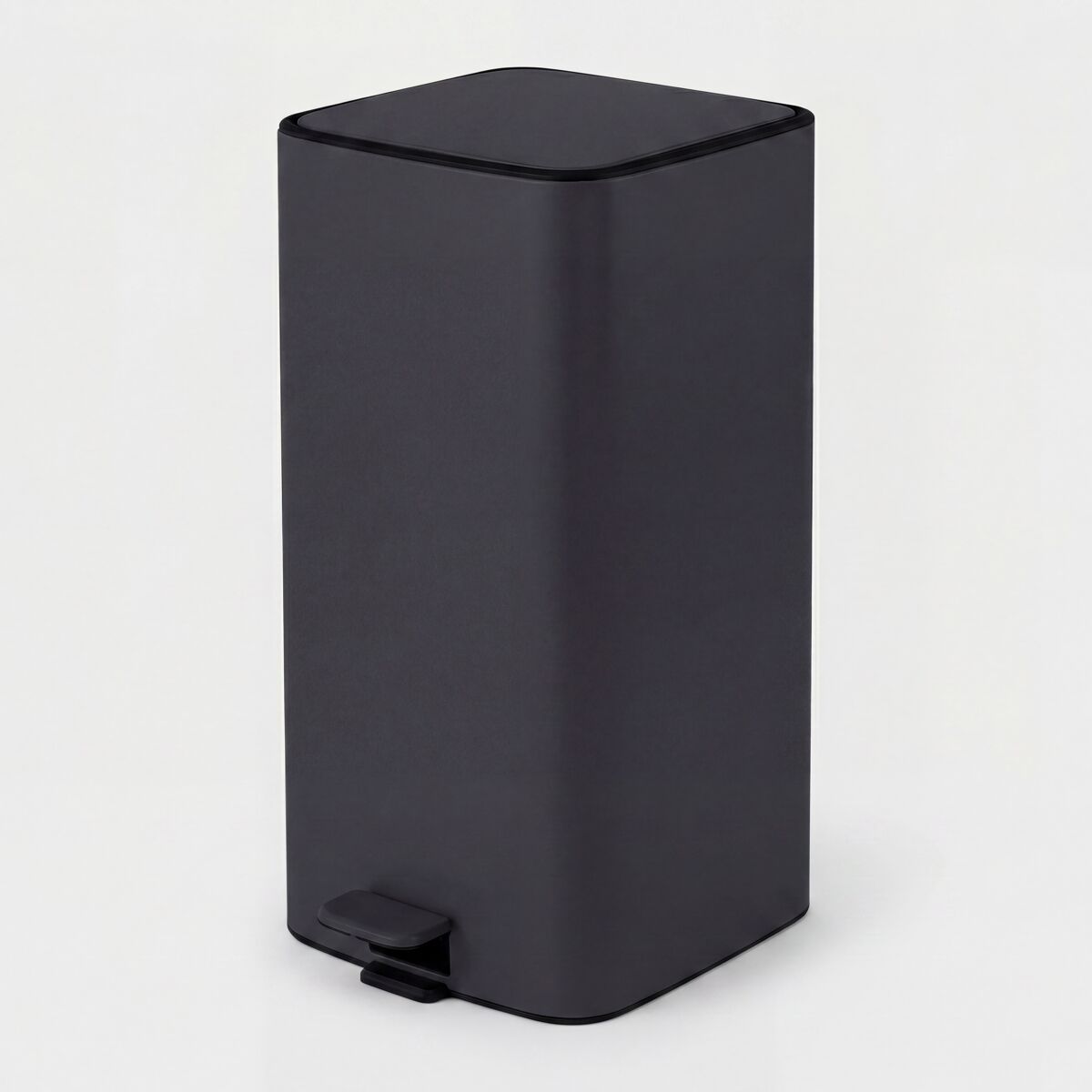 Cubo de basura LOTUS 28 litros con pedal  Negro