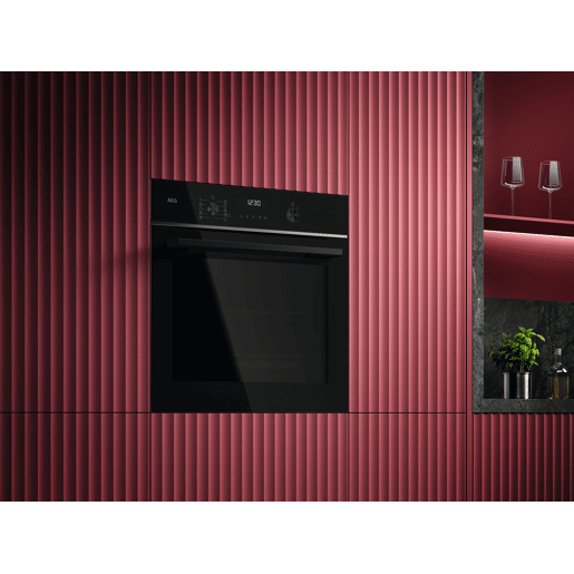 Forno elétrico AEG GU5PB41FSB pirolítico 72 litros