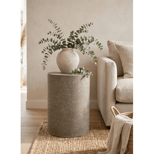 Mesa de apoio PALAZO em metal 46x35x35cm cor cinza Mesa de apoio PALAZO em metal 46x35x35cm cor cinza