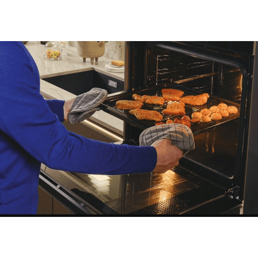 Forno elétrico CANDY CA6 NP5B3YTB pirolítico 78 litros Forno elétrico CANDY CA6 NP5B3YTB pirolítico 78 litros