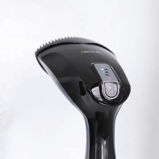 Cecotec Ferro de engomar com uma potência de 1960 W e vapor contínuo de 35 gmin. Sistema de segurança Auto Shut-Off e acessório de escova incluído. Pronta para engomar em 20 segundos. Depósito de 265 ml. Cecotec Ferro de engomar com uma potência de 1960 W e vapor contínuo de 35 gmin. Sistema de segurança Auto Shut-Off e acessório de escova incluído. Pronta para engomar em 20 segundos. Depósito de 265 ml.