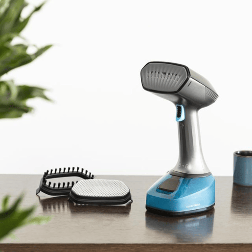 Cecotec Escova de engomar com uma potência de 1700 W, vapor contínuo de 35 gmin, cabo extra comprido de 3 metros. Sistema de segurança Auto Shut-Off e acessório de escova incluído. Pronta para engomar em 20 segundos.