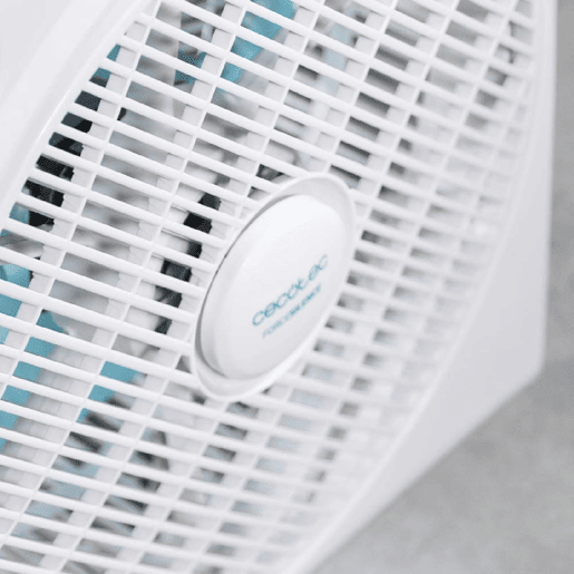 Cecotec Ventoinha de chão de 50 W de potência, com 5 pás, 12u201D. Cecotec Ventoinha de chão de 50 W de potência, com 5 pás, 12u201D.