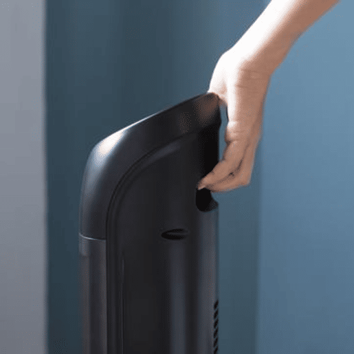 Cecotec Coluna de ar de 45 W e 33u2019u2019 com comando à distância e ecrã LED.