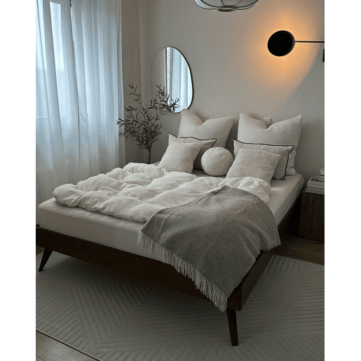 Cama sem cabeceira BERRIC 180 x 200 cm Madeira escura de freixo