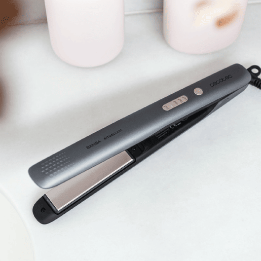 Cecotec Alisador de cabelo de titânio com ajuste de temperatura. Cecotec Alisador de cabelo de titânio com ajuste de temperatura.