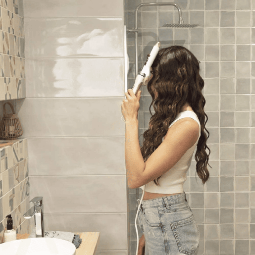 Cecotec Modelador de cabelo de turmalina com revestimento de queratina e óleo de argão. Cecotec Modelador de cabelo de turmalina com revestimento de queratina e óleo de argão.