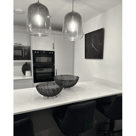 Conjunto de 2 taças decorativas KRUKUT Metal Preto