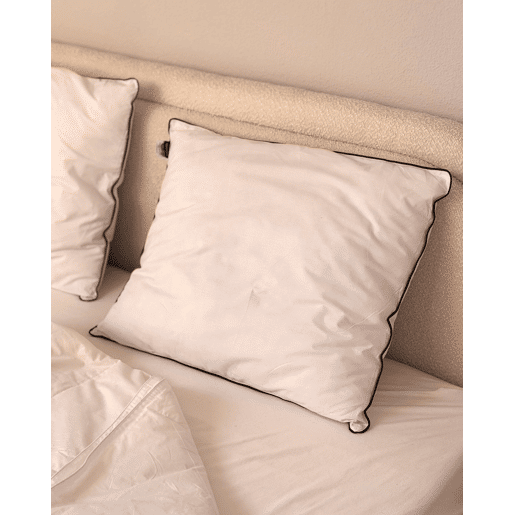 Conjunto de 2 almofadas PELISTER Baixa Microfibra 50 x 60 cm Branco Conjunto de 2 almofadas PELISTER Baixa Microfibra 50 x 60 cm Branco