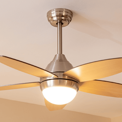 Cecotec Ventoinha de teto de 55 W e 42u201D, luz LED, controlo remoto, 3 velocidades, temporizador e 5 pás reversíveis. Cecotec Ventoinha de teto de 55 W e 42u201D, luz LED, controlo remoto, 3 velocidades, temporizador e 5 pás reversíveis.