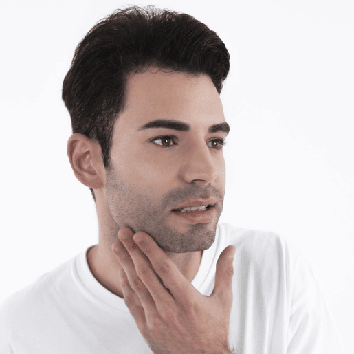 Cecotec Aparador de barba multifunções com bateria de lítio e pentes intercambiáveis.