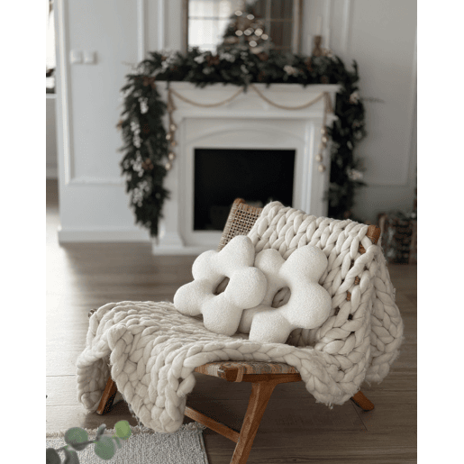 Conjunto de 2 almofadas decorativas CAMPONULA Bouclé 40 x 40 cm Branco creme Sólido