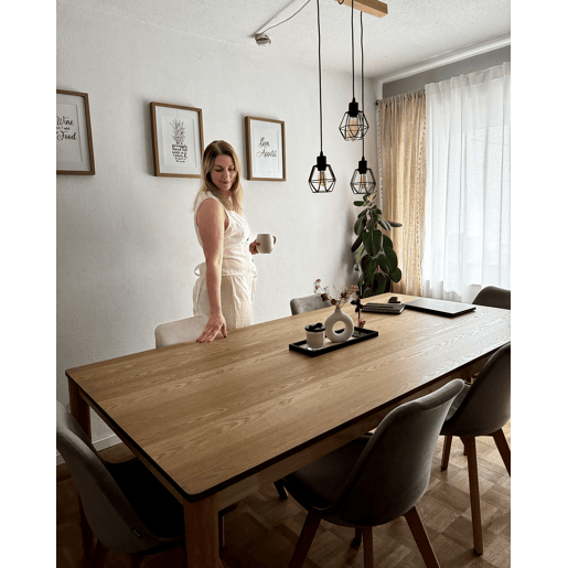 Beliani Mesa de jantar ERMELO Beliani Mesa de jantar ERMELO