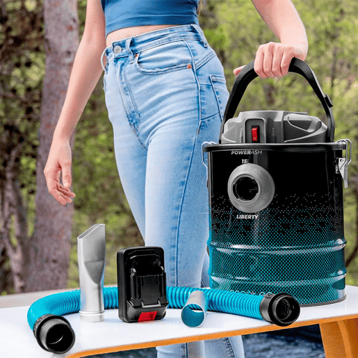 Cecotec Aspirador de cinzas Conga Ash 7000 Liberty de 15 l, 120 W de potência e grande autonomia graças à sua bateria de 18 V.