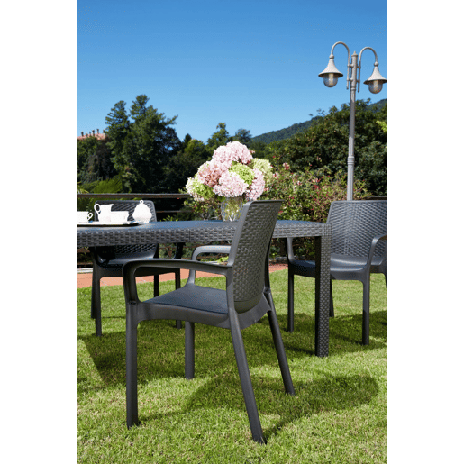 Cadeiras de jardim em PVC