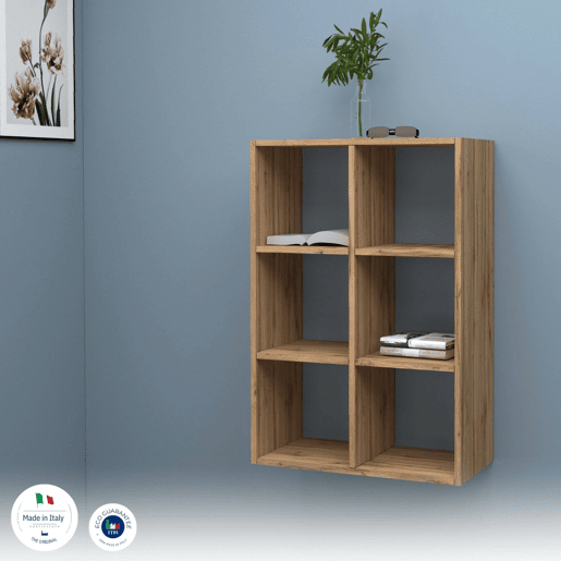 Estante de livros com efeito madeira