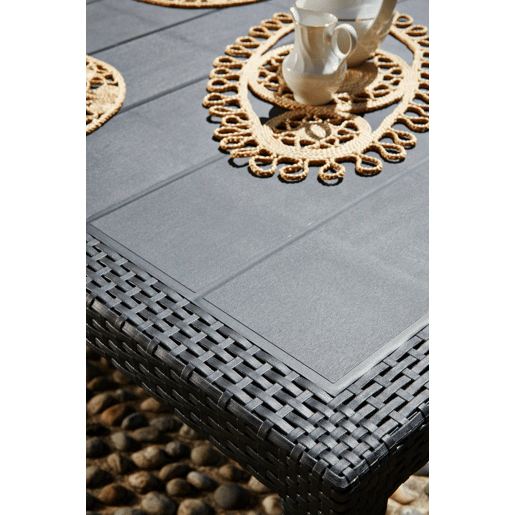 Mesa de jardim em PVC
