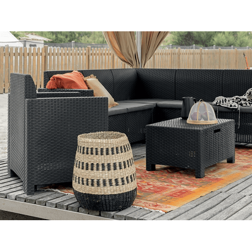 Sala de estar exterior em PVC