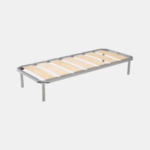 Rede de uma cama de madeira