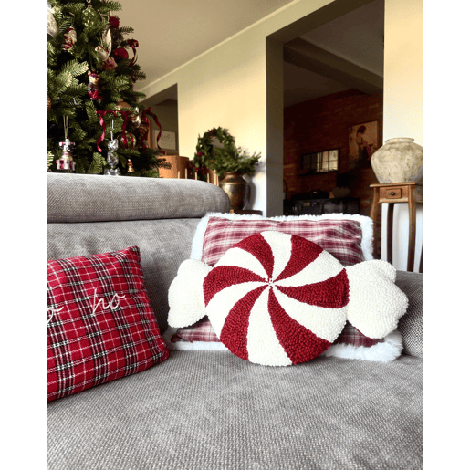 Conjunto de 2 almofadas decorativas BROOKIES 45 x 45 cm Vermelho escuro Padrão natalicio