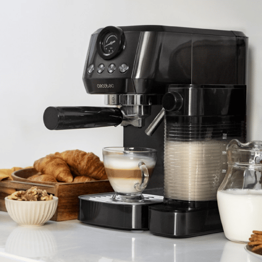 Cecotec Máquina de café semiautomática com 20 bares, thermoblock e apta para café moído e cápsulas. Cecotec Máquina de café semiautomática com 20 bares, thermoblock e apta para café moído e cápsulas.