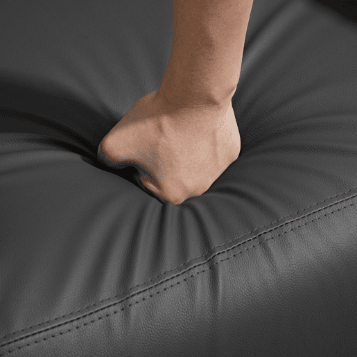 HOMCOM Poltrona de Massagem Poltrona Relax Reclinável com 2 Zonas de Massagem 8 Programas 5 Níveis de Intensidade e Controlo Remoto Estofada em PU 68x88x98 cm Preto