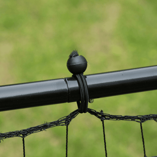 HOMCOM Rede de Rebote de Metal Rede de Rebote com Ângulo Ajustável e 20 Cordas Elásticas para Treinamento de Futebol Tenis Beisebol Desportes 96x80x96 cm Preto