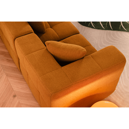 Sofá modular de 3 lugares com chaise longue, tecido bouclé na cor marrom canela Sofá modular de 3 lugares com chaise longue, tecido bouclé na cor marrom canela