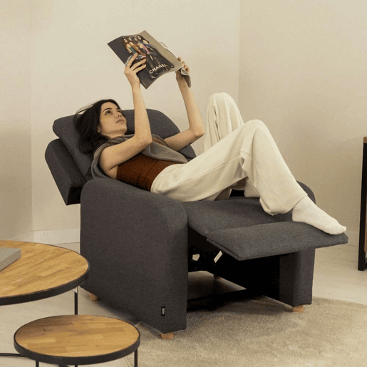 Poltrona Reclinável One Fabric Nalui relax reclinável (77x87x98 cm) Gris Antracita Poltrona Reclinável One Fabric Nalui relax reclinável (77x87x98 cm) Gris Antracita