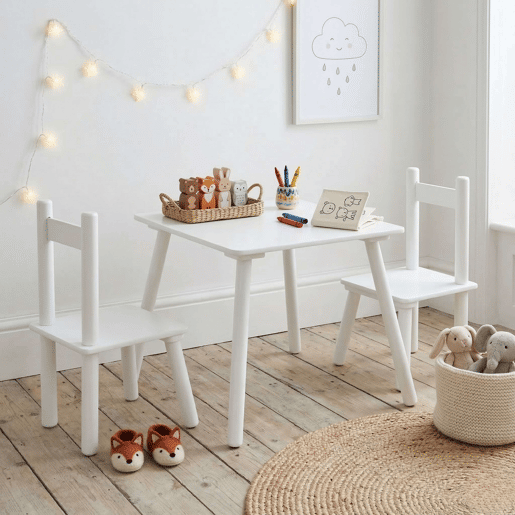 Mesa infantil com 2 cadeiras origami, escrivaninha infantil, brinquedoteca para quarto de bebê, branco fosco