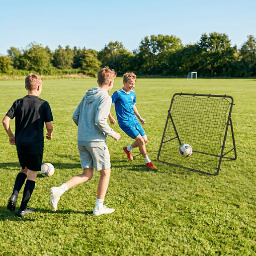 SPORTNOW Baliza Dobrável Rede de Treino de Futebol com Ângulo Ajustável em 5 Níveis com Estrutura de Aço Fácil de Montar Ideal para Treino de Futebol 120x73x112 cm Preto