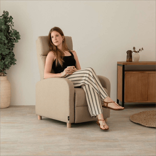 Poltrona Reclinável Verona Nalui relax reclinável em tela (63x96,5x79 cm) Beige