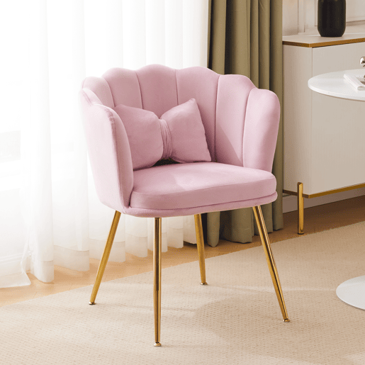 Poltrona moderna para sala de estar - Poltrona decorativa acolchoada com encosto em forma de pétalas e pés metálicos dourados - Rosa