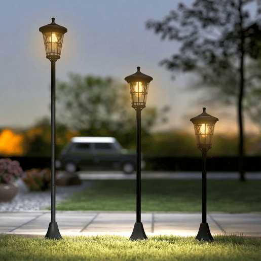 Outsunny Conjunto de 2 Candeeiros Solares de Jardim, Luzes Solares de Exterior de Aço Inoxidável com Altura Ajustável, 2 Modos de Brilho, IP44 Impermeável, para Terraço, Pátio, 23,5x23,5x186 cm, Preto