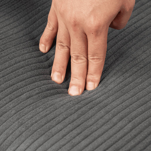Jogo de 4 Cadeiras de Jantar Modernas Estofadas em Veludo Cotelê Cinza com Pés de Metal Efeito Madeira e Design Ergonómico com Apoio de Braços Capacidade de Carga até 120 kg da MEUBLES COSY