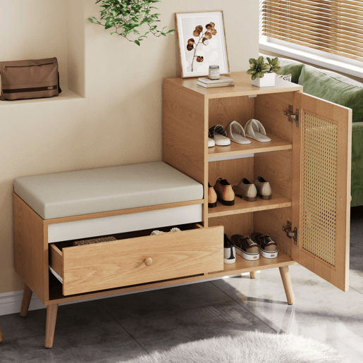Sapateira com banco de entrada - Rattan, com almofada de assento, gavetas e compartimentos abertos, 1 porta - Natural