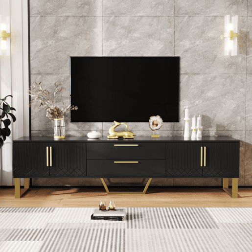 Móvel de TV 170x35x47 cm - alto brilho, puxadores e pés dourados, porta texturizada - Preto Móvel de TV 170x35x47 cm - alto brilho, puxadores e pés dourados, porta texturizada - Preto