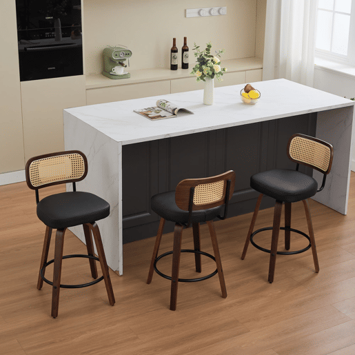 3 bancos de bar - 66 cm em rattan com encosto em cana, assento estofado, giratórios - preto