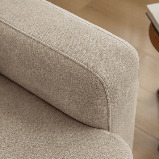 Sofá de 3 lugares em tecido Chenille com 2 almofadas - capacidade para 211 cm - Bege