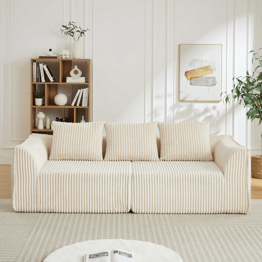 Sofá minimalista de 3 lugares - Linhas suaves, encosto inclinado e 2 almofadas - Bege