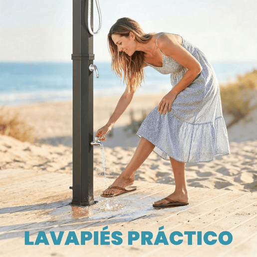 Outsunny Duche Solar de Jardim 60 L Duche Solar Exterior com Chuveiro de Mão Torneira para Pés Água Fria e Quente até 60 °C Ligação a Mangueira para Piscina Campismo ou Pátio 21,8x18,2x227 cm Preto